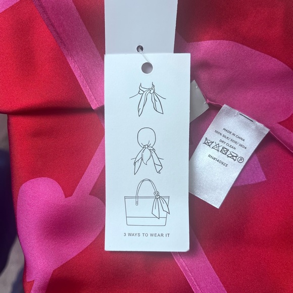 Silk Heart Print Scarf Pink Red Square Valentines Love Gift Idea New With Tags - Picture 5 of 9